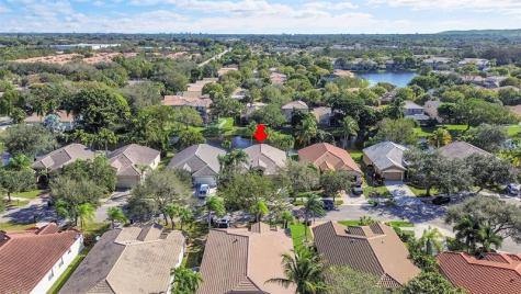 6030 Swans Way Coconut Creek FL 33073