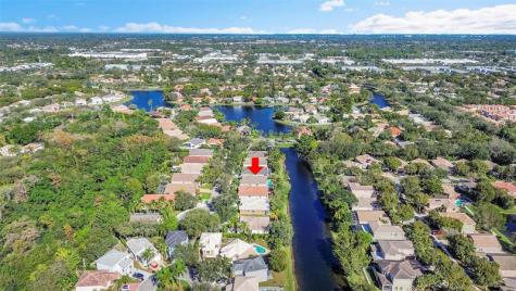 6030 Swans Way Coconut Creek FL 33073