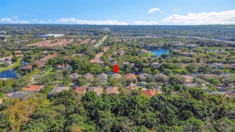 6030 Swans Way Coconut Creek FL 33073