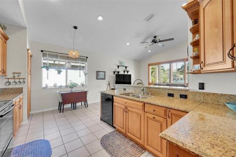 6030 Swans Way Coconut Creek FL 33073