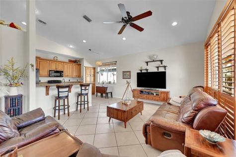 6030 Swans Way Coconut Creek FL 33073