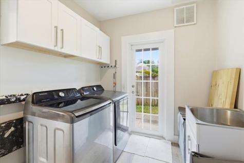 819 Lytle Street West Palm Beach FL 33405