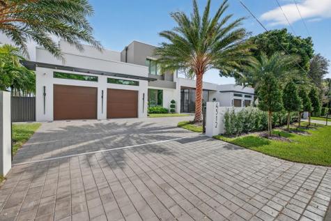 4312 NE 23 Avenue Fort Lauderdale FL 33308
