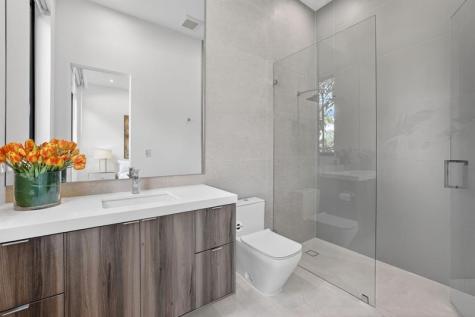 4312 NE 23 Avenue Fort Lauderdale FL 33308