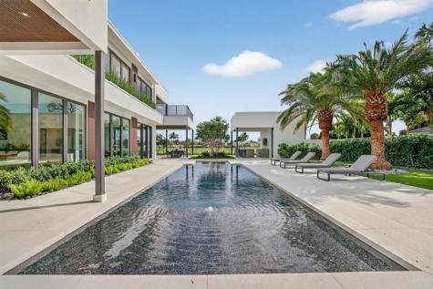 4312 NE 23 Avenue Fort Lauderdale FL 33308
