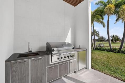 4312 NE 23 Avenue Fort Lauderdale FL 33308