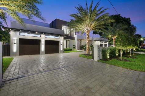 4312 NE 23 Avenue Fort Lauderdale FL 33308