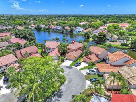 1838 NW 94th Avenue Plantation FL 33322