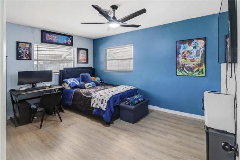 131 NE 55th Street Oakland Park FL 33334