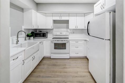 131 NE 55th Street Oakland Park FL 33334