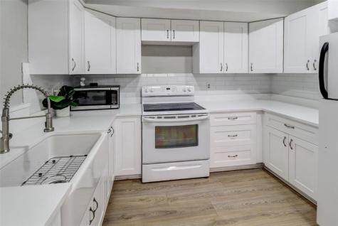 131 NE 55th Street Oakland Park FL 33334