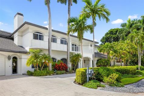 11 Bay Colony Lane Fort Lauderdale FL 33308