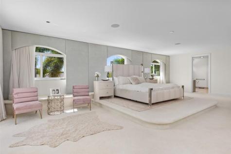 11 Bay Colony Lane Fort Lauderdale FL 33308