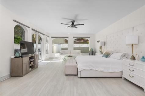 11 Bay Colony Lane Fort Lauderdale FL 33308
