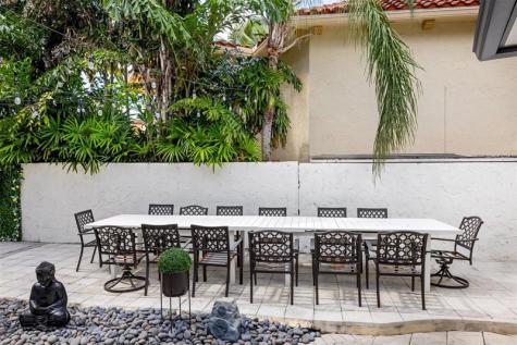 11 Bay Colony Lane Fort Lauderdale FL 33308