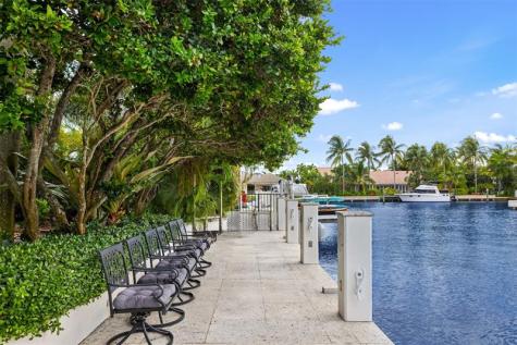 11 Bay Colony Lane Fort Lauderdale FL 33308
