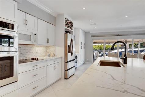 2821 NE 59th Street Fort Lauderdale FL 33308