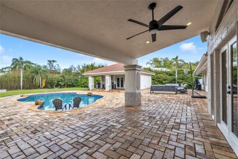 5963 NW 75th Way Parkland FL 33067