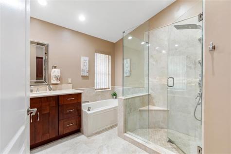 6660 NW 75th Place Parkland FL 33067