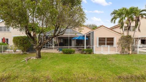 6660 NW 75th Place Parkland FL 33067