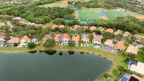 6660 NW 75th Place Parkland FL 33067