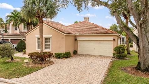 6660 NW 75th Place Parkland FL 33067