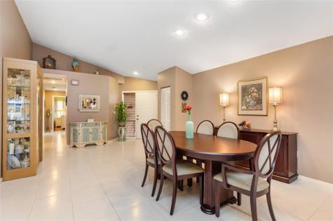 6660 NW 75th Place Parkland FL 33067