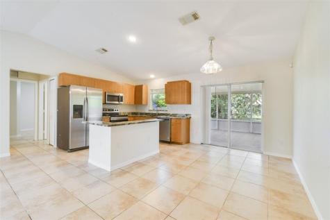 180 NW Friar Street - Sale Port St Lucie FL 34983