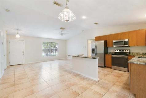 180 NW Friar Street - Sale Port St Lucie FL 34983