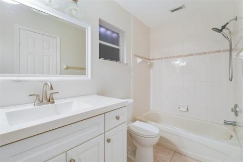 180 NW Friar Street - Sale Port St Lucie FL 34983