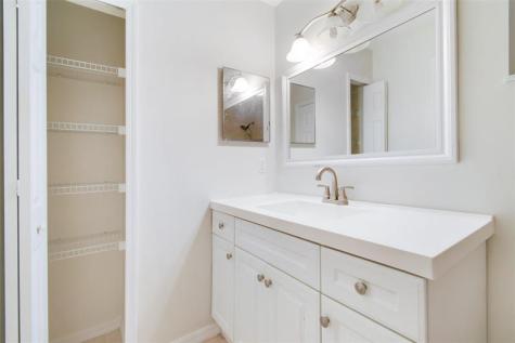 180 NW Friar Street - Sale Port St Lucie FL 34983