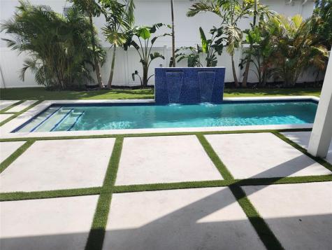 40 NE 16th Place Fort Lauderdale FL 33305