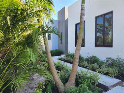 40 NE 16th Place Fort Lauderdale FL 33305