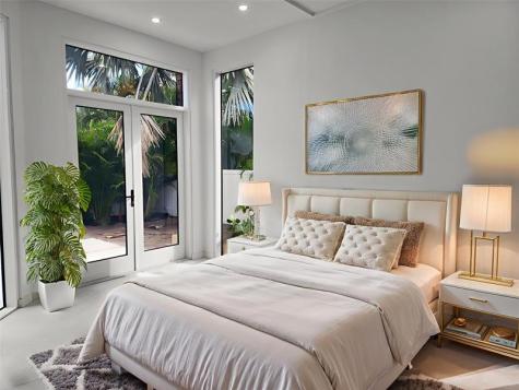 40 NE 16th Place Fort Lauderdale FL 33305