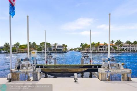 34 Minnetonka Road Sea Ranch Lakes FL 33308