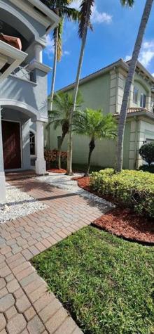 21 Country Lake Circle Boynton Beach FL 33436