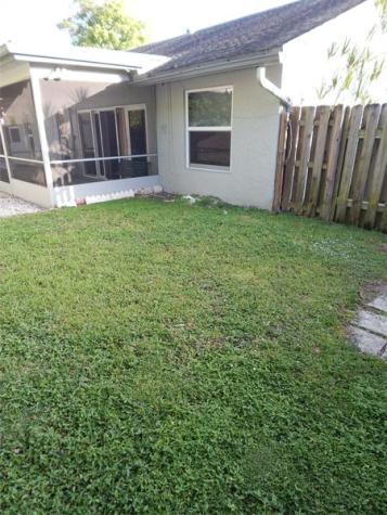 7921 NW 4th Street Plantation FL 33324