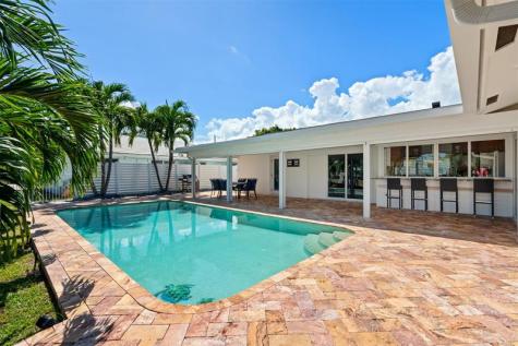4000 NE 24th Avenue Lighthouse Point FL 33064