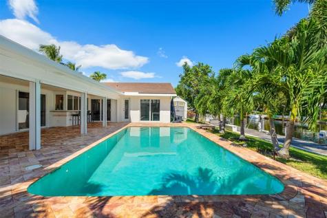 4000 NE 24th Avenue Lighthouse Point FL 33064