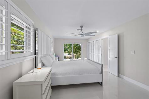 4000 NE 24th Avenue Lighthouse Point FL 33064