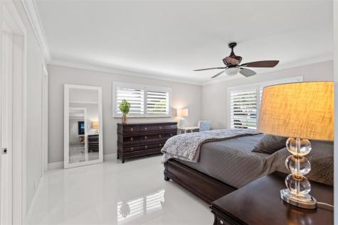 4000 NE 24th Avenue Lighthouse Point FL 33064