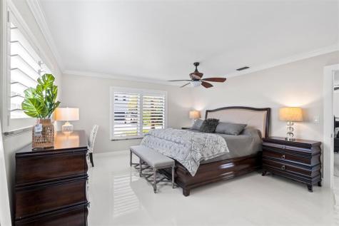 4000 NE 24th Avenue Lighthouse Point FL 33064