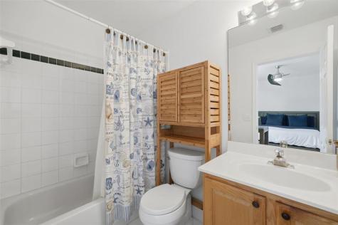 21215 Via Ventura Boca Raton FL 33433
