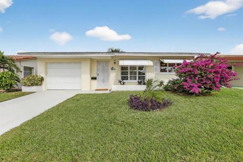4305 NW 49th Drive Tamarac FL 33319
