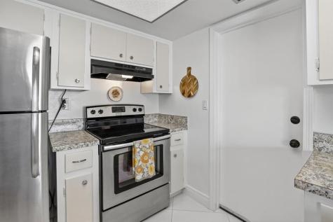 4305 NW 49th Drive Tamarac FL 33319