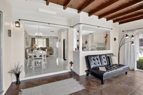 4305 NW 49th Drive Tamarac FL 33319