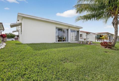 4305 NW 49th Drive Tamarac FL 33319