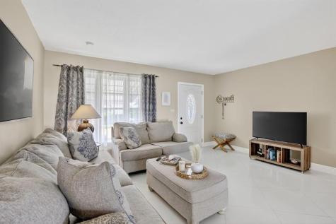4305 NW 49th Drive Tamarac FL 33319