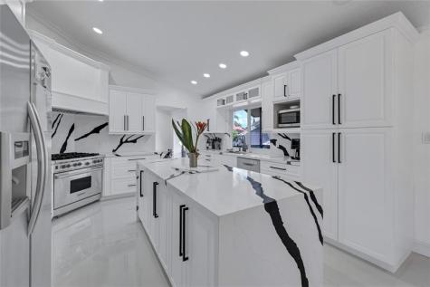 10120 Vestal Court Coral Springs FL 33071