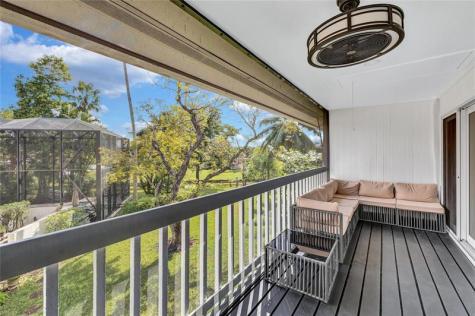 10120 Vestal Court Coral Springs FL 33071
